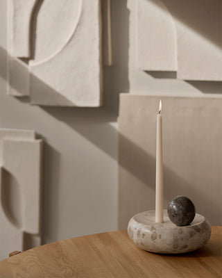 Coherent Candle Holder