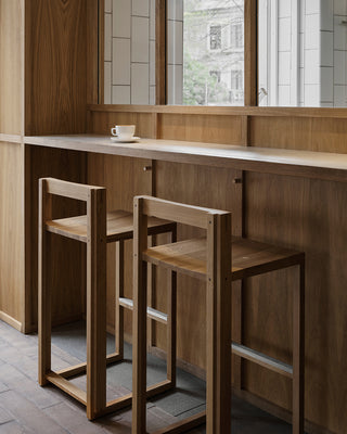 Outline Bar Chair